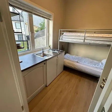 Box Alesund, Inc Wifi Free Car And Mc Parking Apartment
