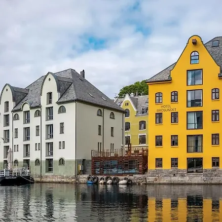 Box Alesund, Inc Wifi Free Car And Mc Parking