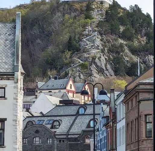 아파트 Box Alesund, Inc Wifi Free Car And Mc Parking *